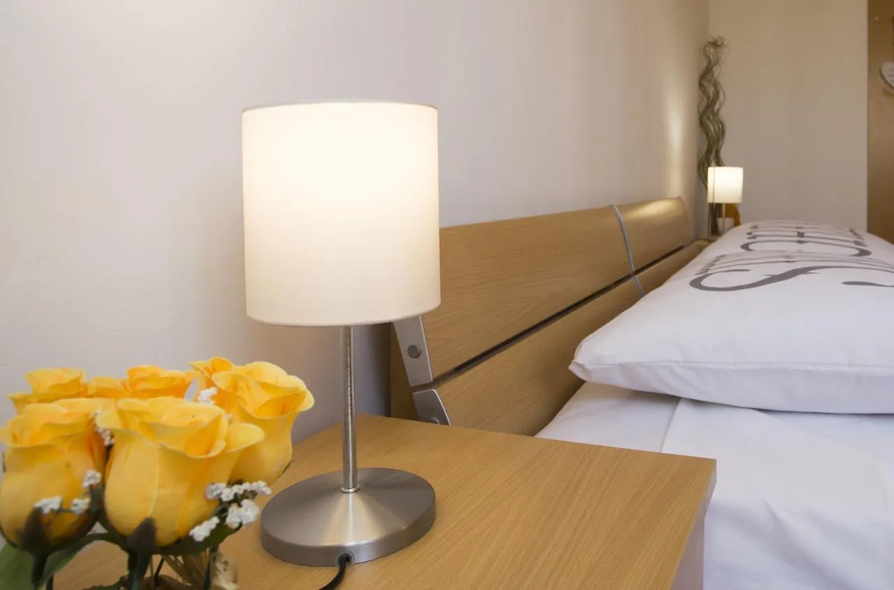 City Getaway - Apartment Ileora Сплит Хорватия